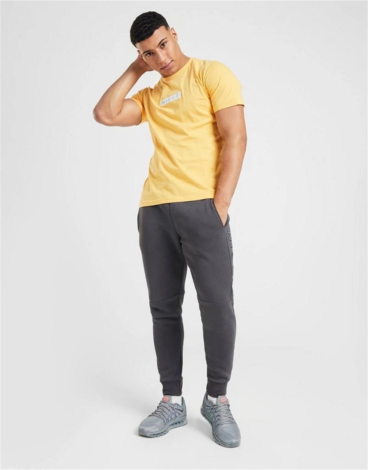 Axel T Shirt-Sarı
