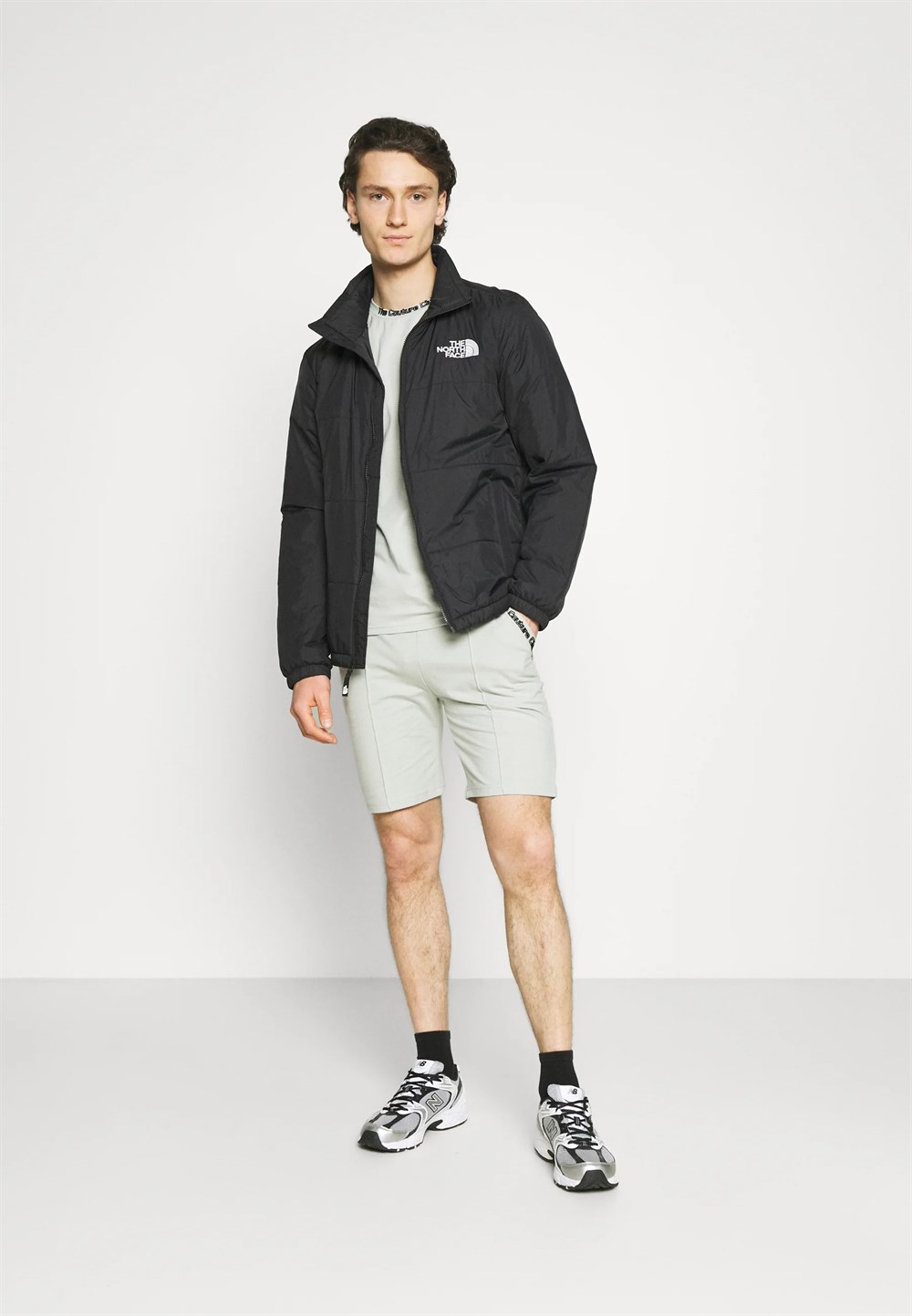 Flock Baskılı  Penye Şort-Yeşil