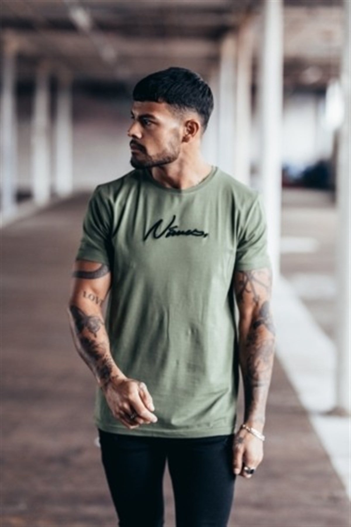 Göğsü Nakışlı T shirt-Haki