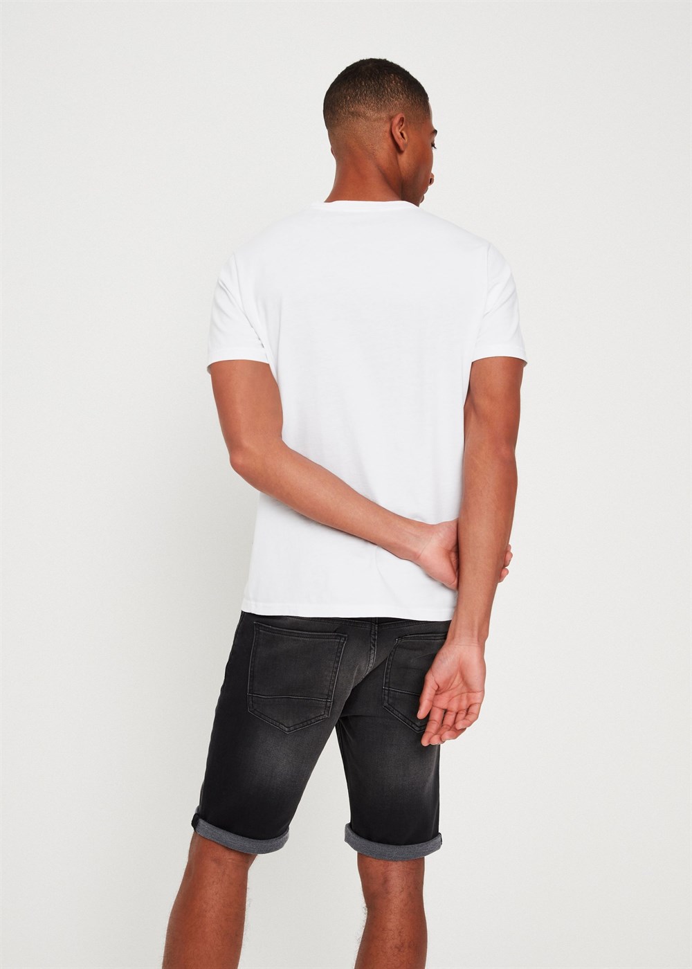 Likralı Soft Kumaş Jean Şort-Siyah