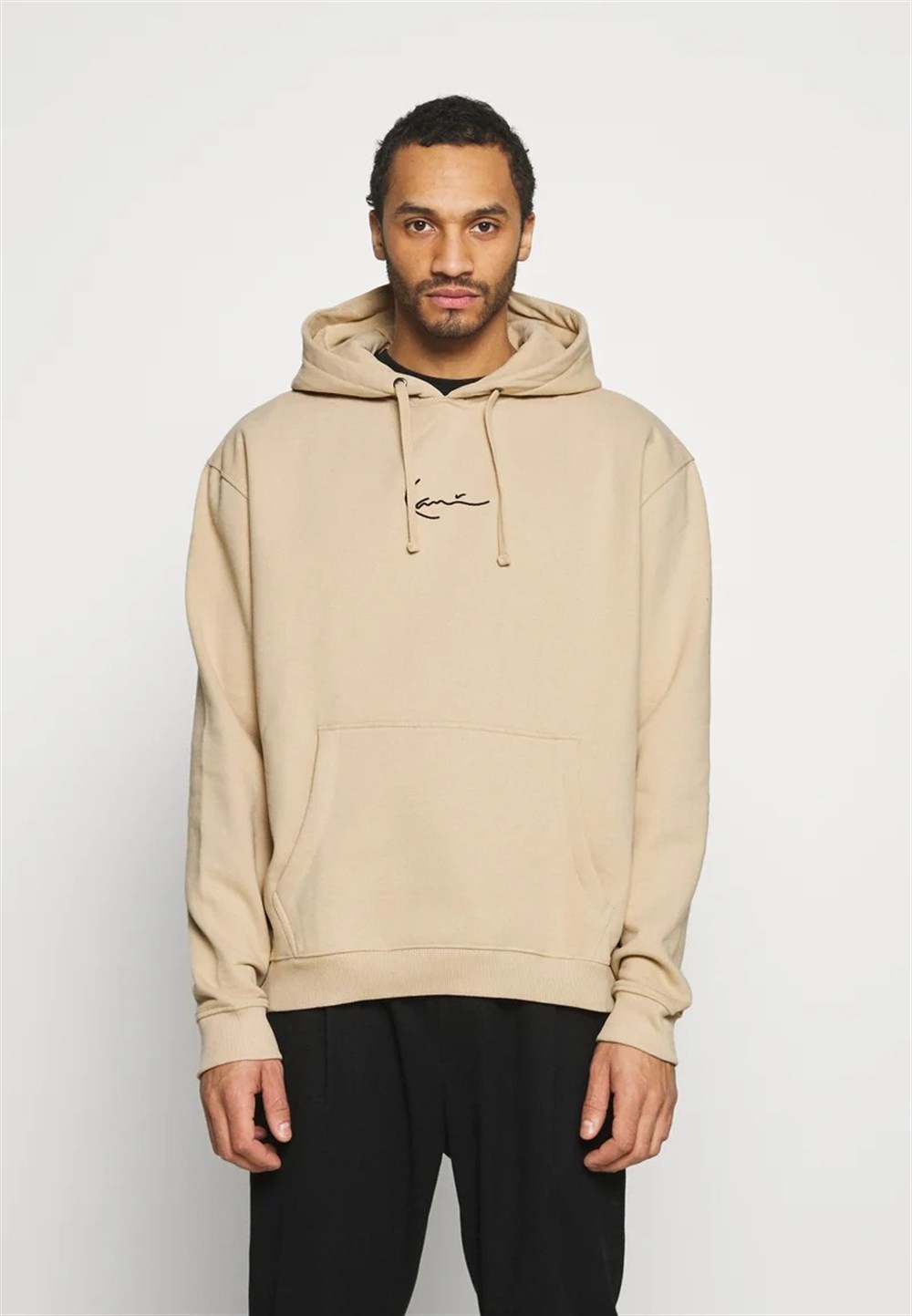 Önü Küçük Logolu Oversize Kapşonlu Sweat-Bej