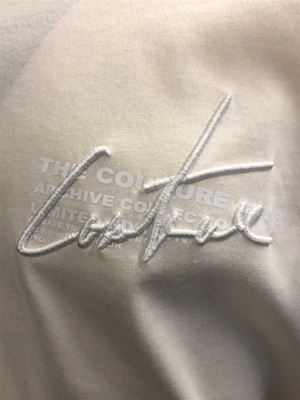Oversize Archive İmza Nakışlı T shirt-Kirli Beyaz