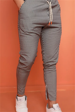 Gofre Çizgili  İpli Eşofman Pantolon-Siyah-Beyaz
