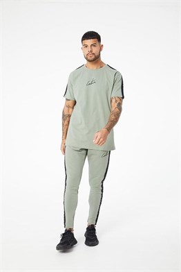 Omuzları Şeritli Yazılı T shirt-Haki