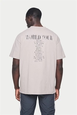 Oversize Deri Baskılı T shirt-Bej