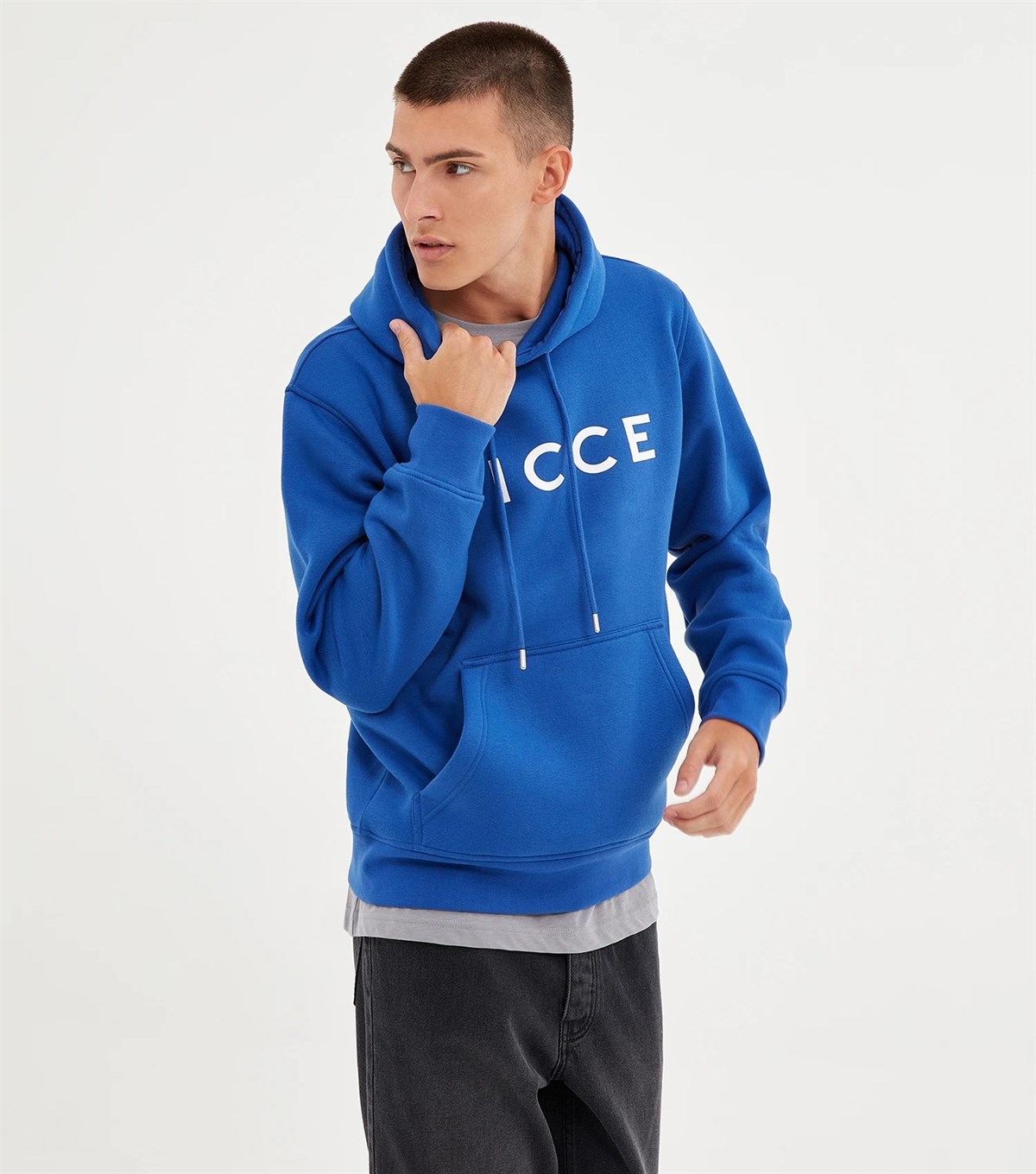 Gögsü Büyük Logolu Kapşon Sweat Saks-Beyaz
