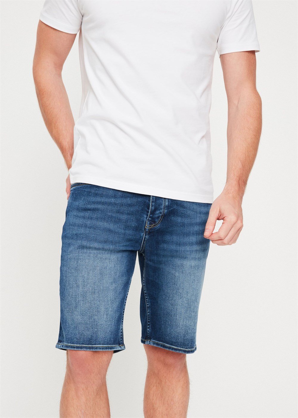 Likralı Soft Kumaş Jean Şort Mavi