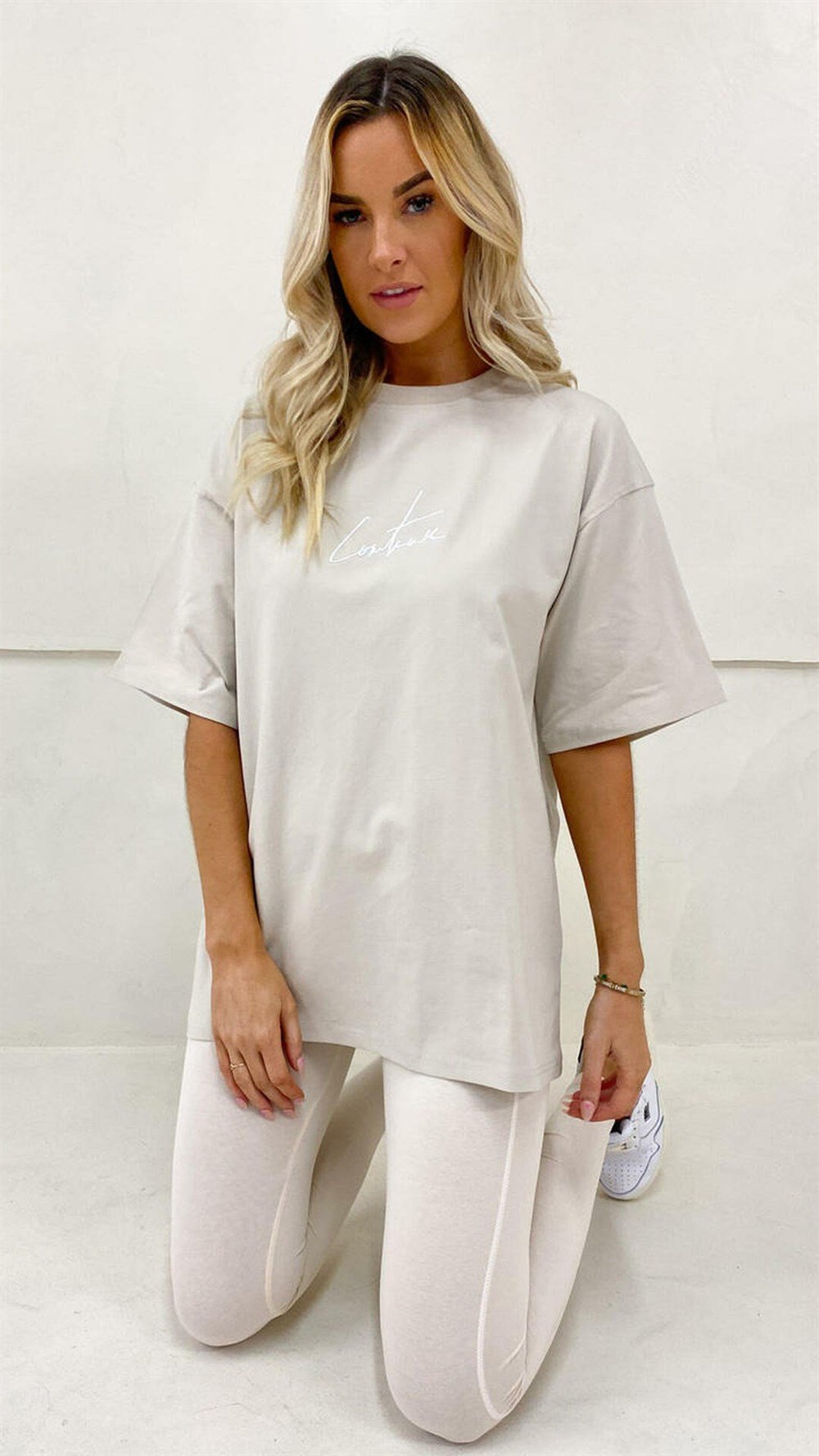 Unısex Oversize Nakışlı T shirt Krem