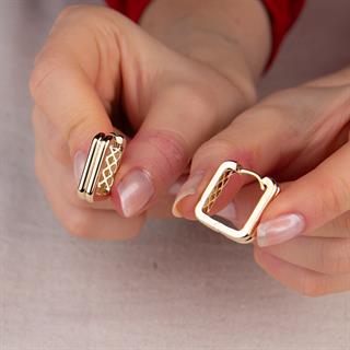 14 Ayar İtalyan Kare Kanallı Altın Küpe