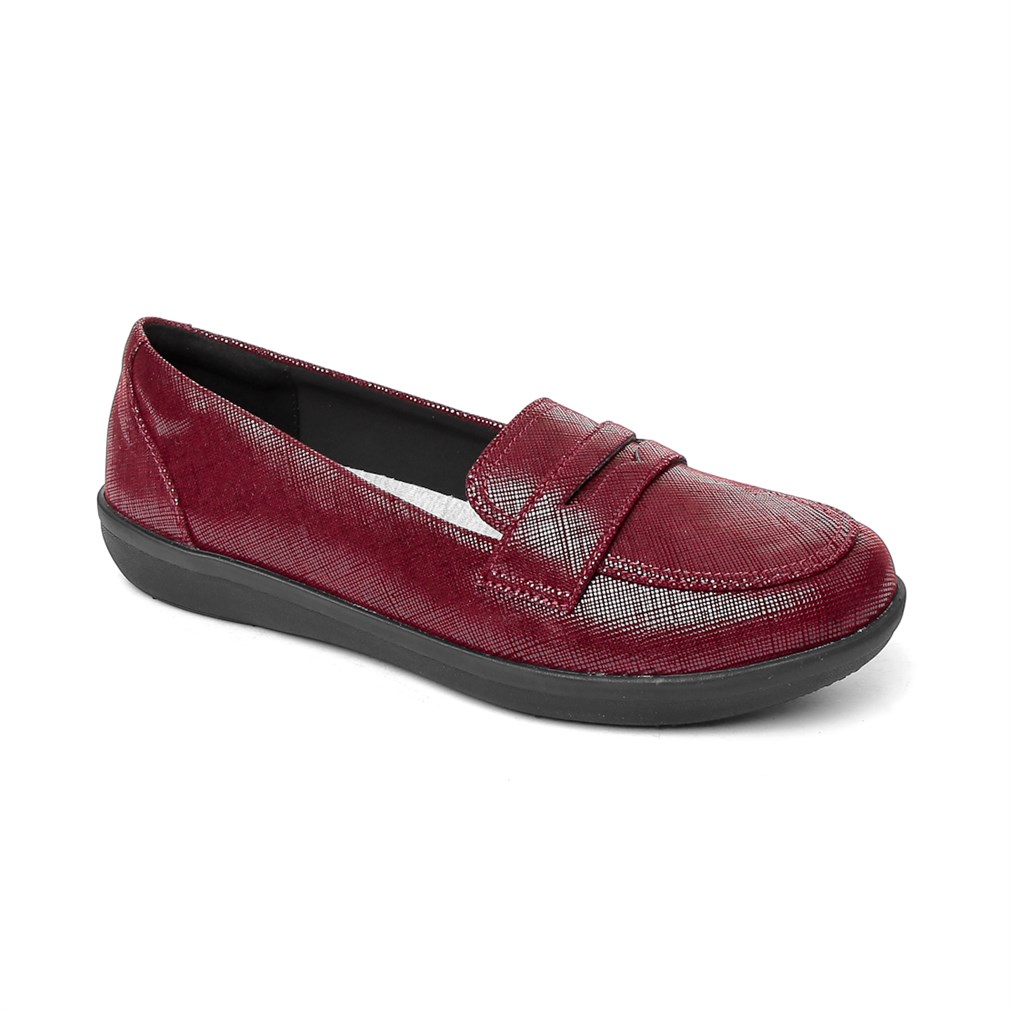 BORDO Kad n Loafer 261377664 Ayla Form Clarks Burgundy Synthetic Interest