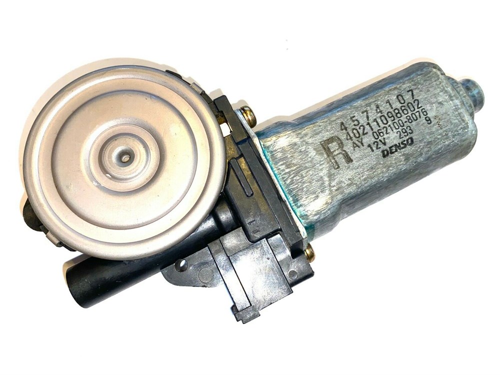 Chrysler Dodge 300M ARKA SAĞ CAM MOTORU 98-04 40211098602