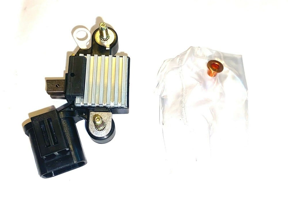 Nissan 200SX Voltaj Regülatörü 1.8L 2.0L 1986-1988 L170-53151