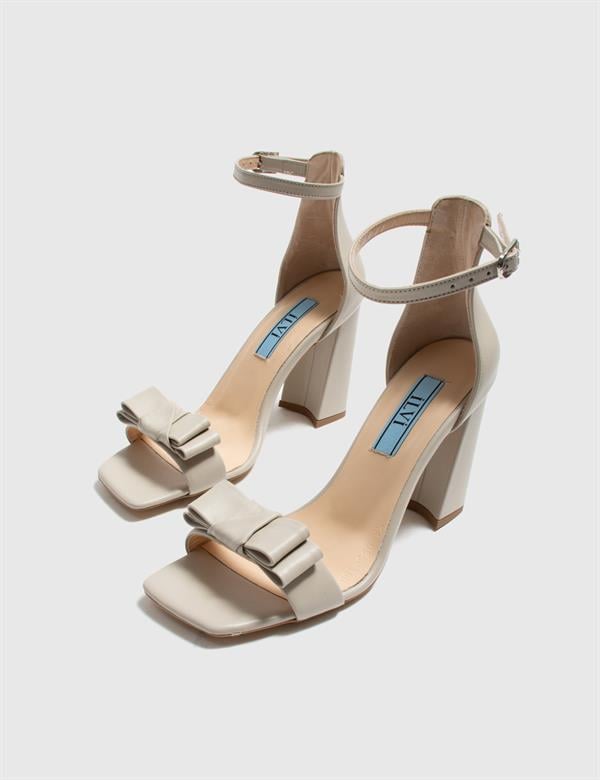 Fields Grey Leather Women's Sandal