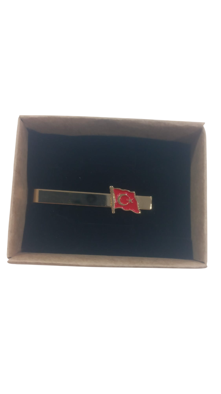 Türk bayrağı kravat iğnesi 