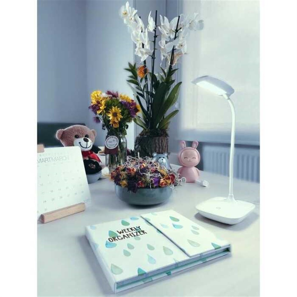 Avec Av-9055 Usb Şarjlı Masa Lambası