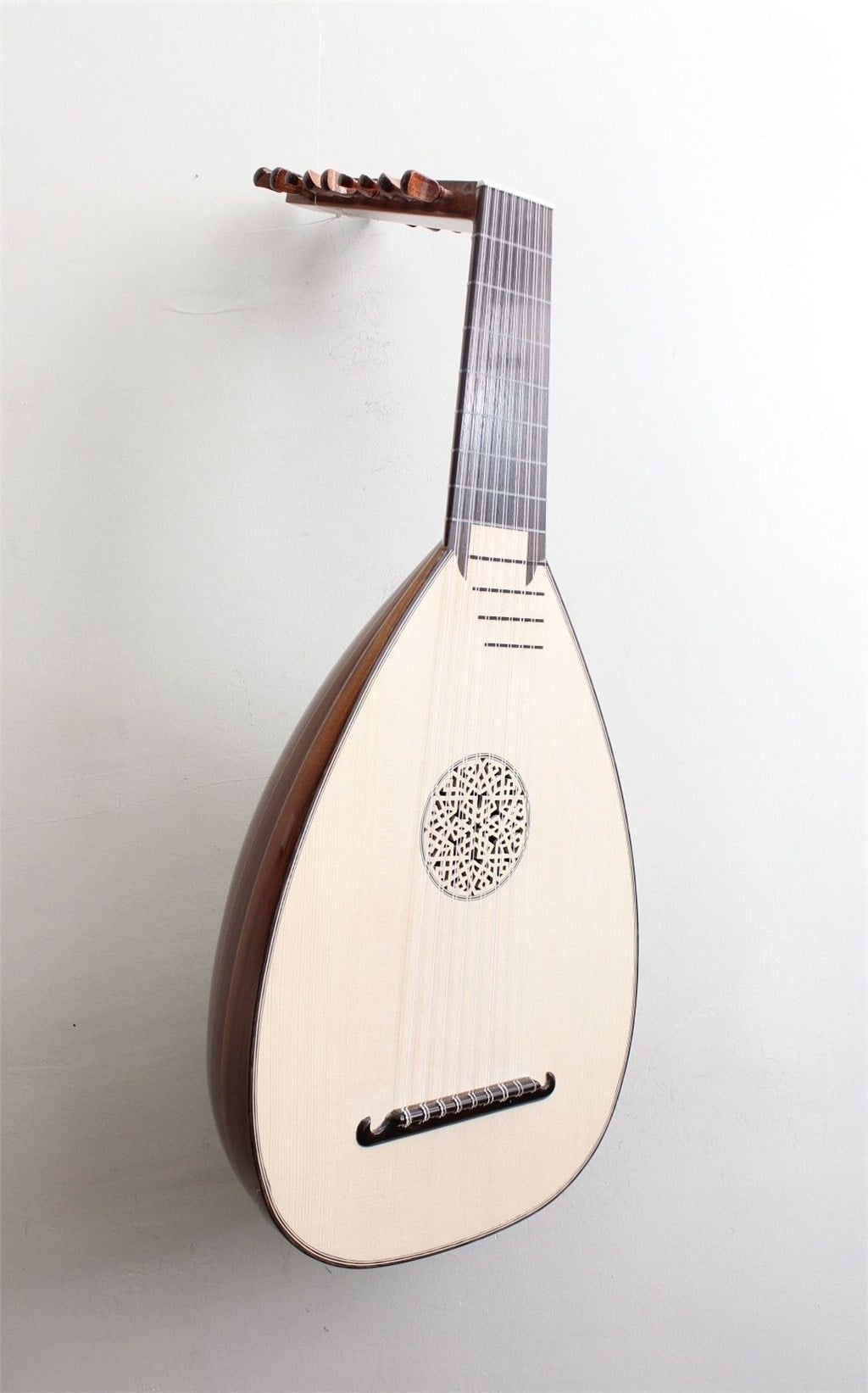 9 Telli Rönesans Lavta