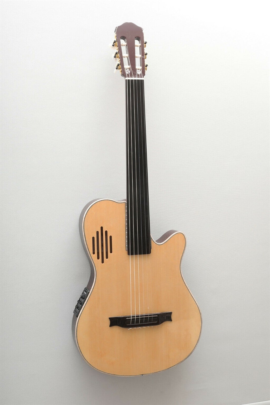 Perdesiz Elektro Klasik Gitar