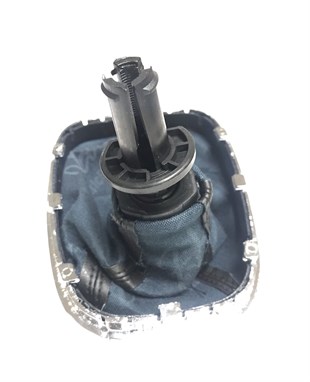 Opel Corsa D 6 İleri Manuel Vites Topuzu ve Körüğü