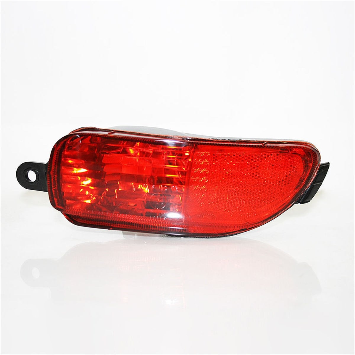 Opel Corsa C (2001-2003) Arka Sağ Reflektör DEPO