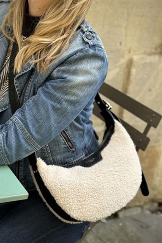 Kadın Omuz Çantası Krem