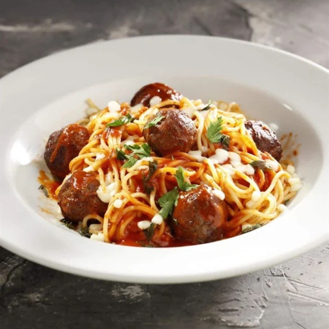 Köfteli spagetti