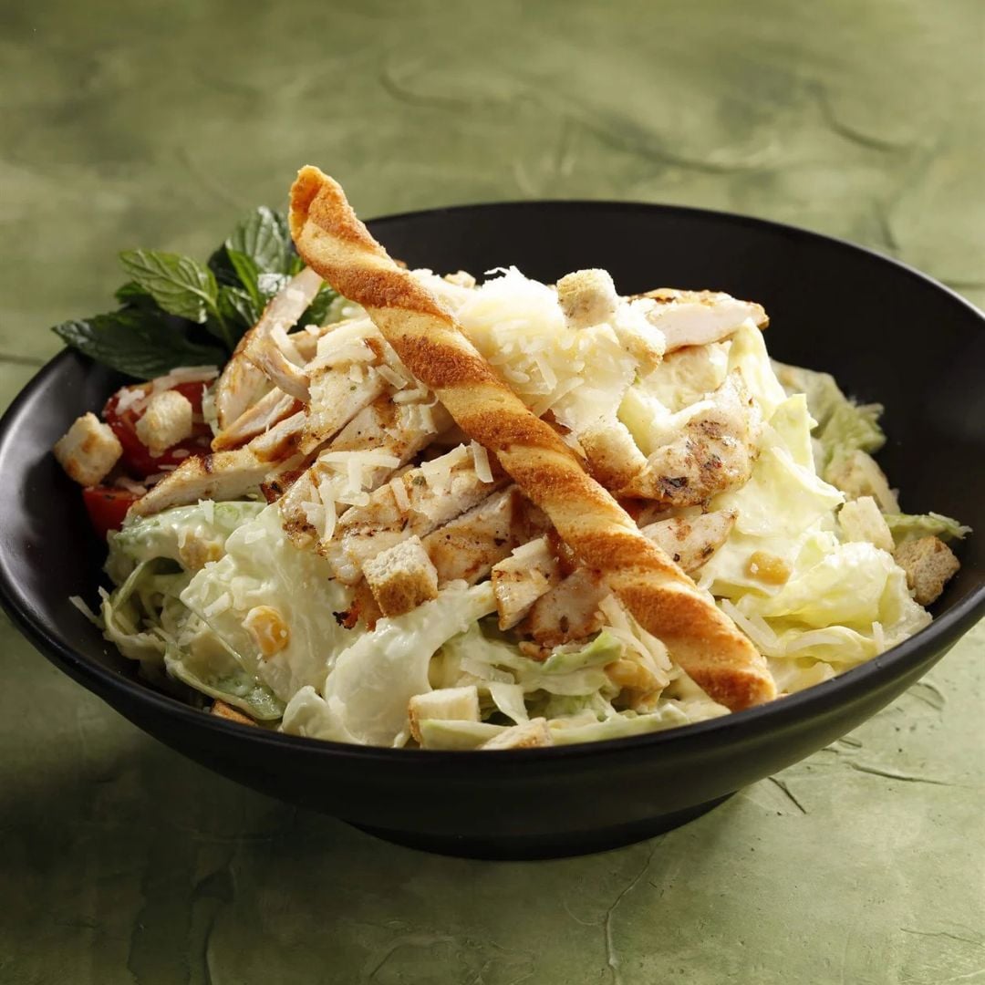 tavuklu salata