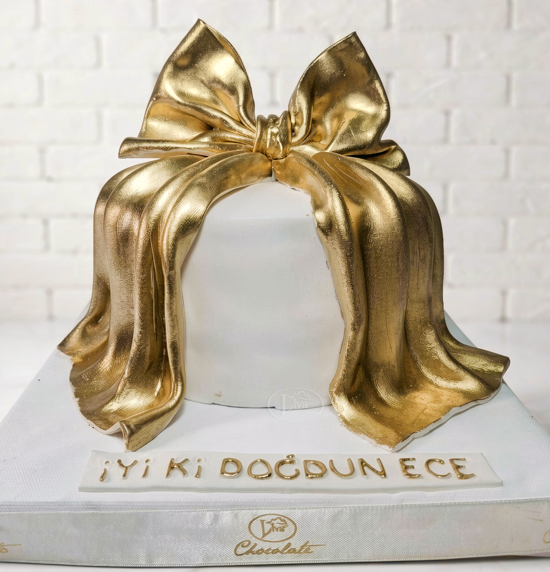 Gold Couture Özel Pasta