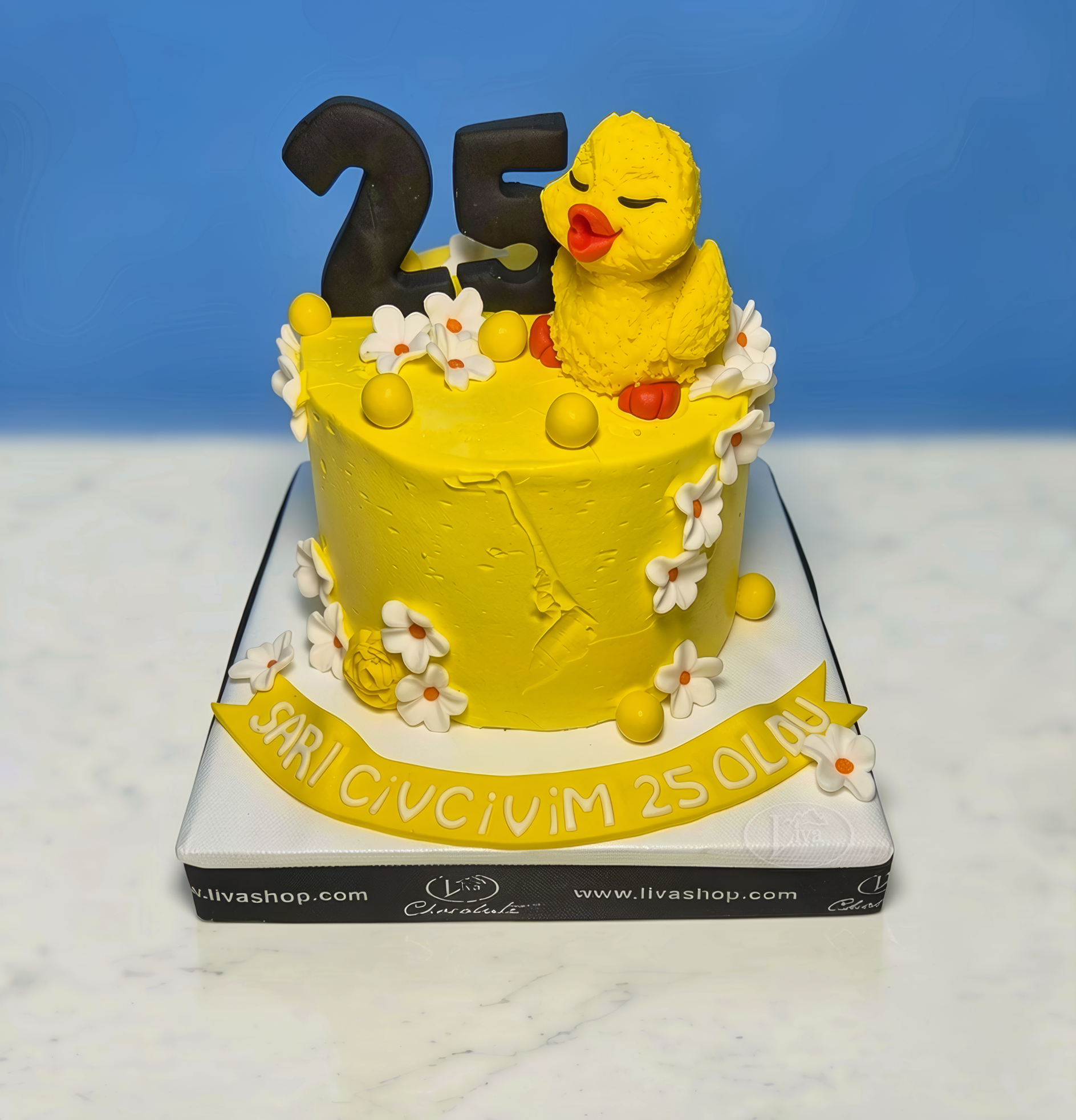 Sarı Yumak Özel Pasta