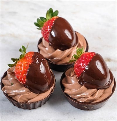 Çikolatalı Çilekli Petifür