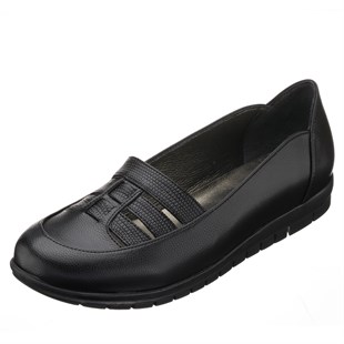 Costo shoesGündelik ve Rahat Modeller41-42-43-44 Numaralarda A8512 Siyah Deri Dişli Kaymaz Taban Rahat Geniş Kalıp Büyük Numara Kadın Ayakkabı