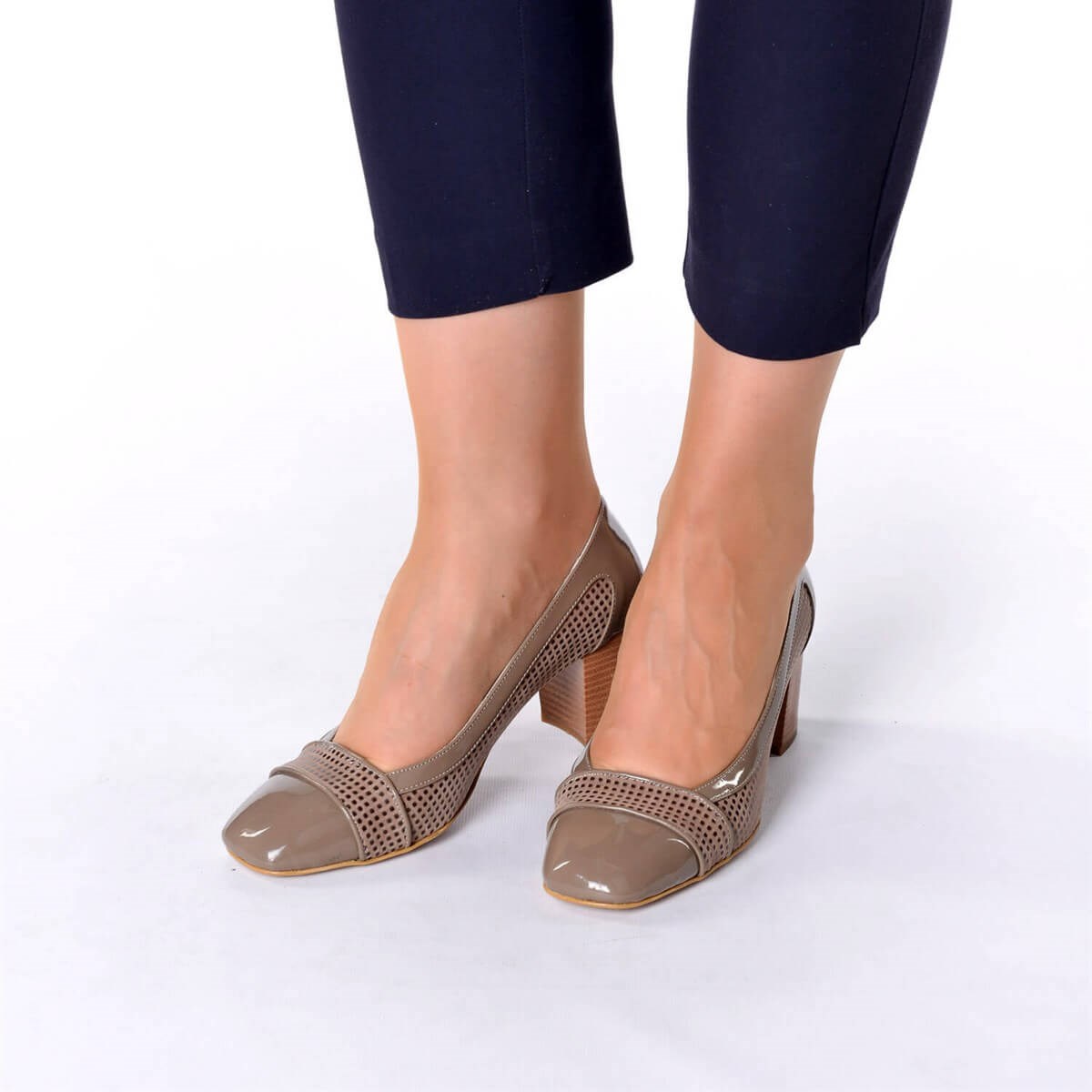 45 Numara 46 numara 47 Numara 48 numara 49 numara 50 numara Topuklu Büyük Numara Kadın Ayakkabı 5675 Vizon