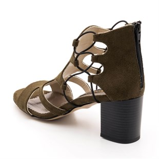 Costo shoesAbiye ve Topuklu Modellerimiz17428 Haki süet Topuklu Büyük Numara Kadın Ayakkabıları