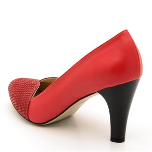 Costo shoesAbiye ve Topuklu Modellerimiz2023 Kırmızı Damla Büyük Numara Bayan Ayakkabıları