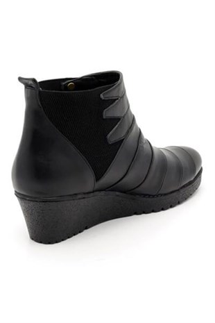 Bot ve Çizme ModellerimizR-1005 Siyah Büyük Numara Bayan Ayakkabı