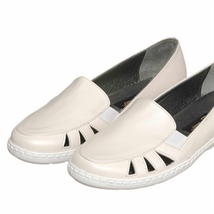 Costo shoesGündelik ve Rahat ModellerDRL6018 Sedef Beyaz Deri Büyük Numara Kadın Babet Ayakkabı Kauçuk Taban Rahat Geniş Kalıp