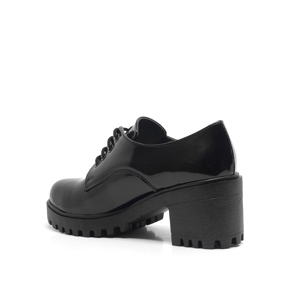 Siyah Rugan Bağcıklı Topuklu Oxford Kadın Ayakkabı B21700-SR