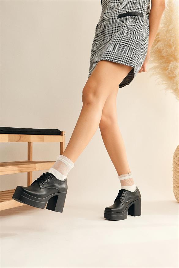 Audrina Siyah Bağcıklı Topuklu Platformlu Kadın Ayakkabı