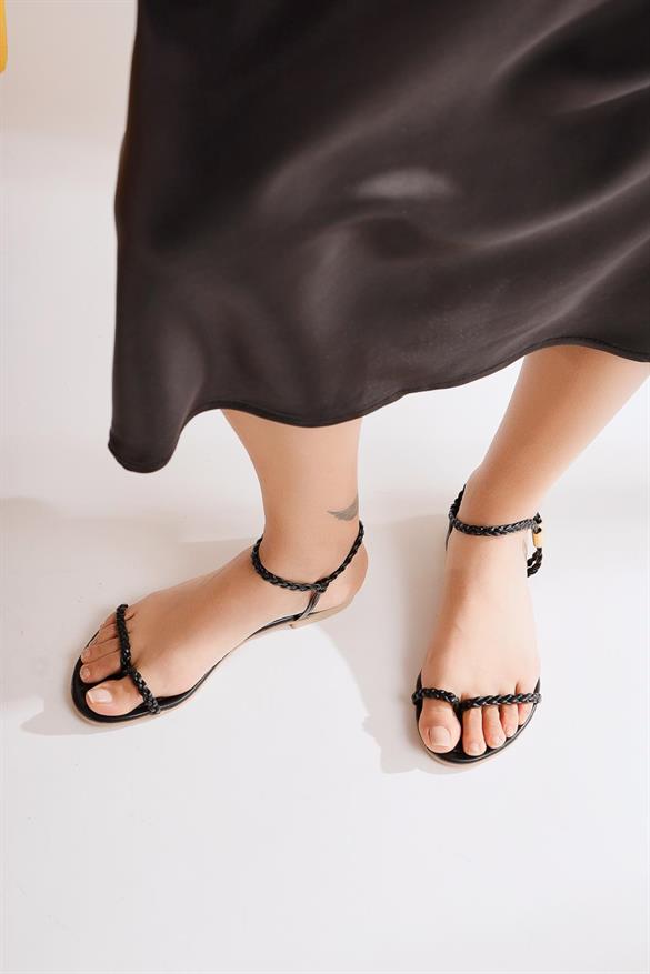 Candela Siyah Parmak Arası Sandalet