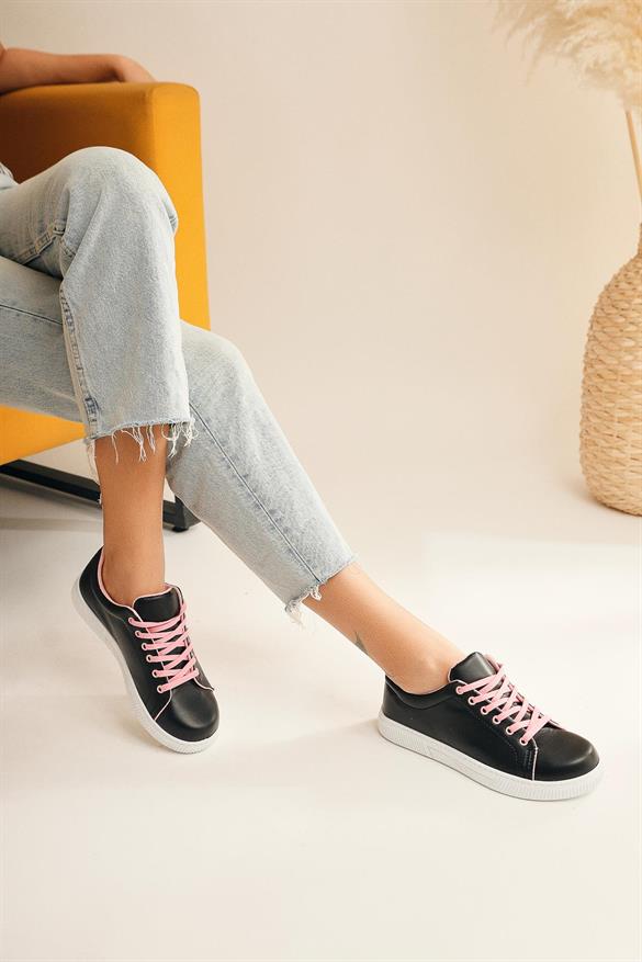 Edwina Siyah Pembe Bağcıklı Sneaker