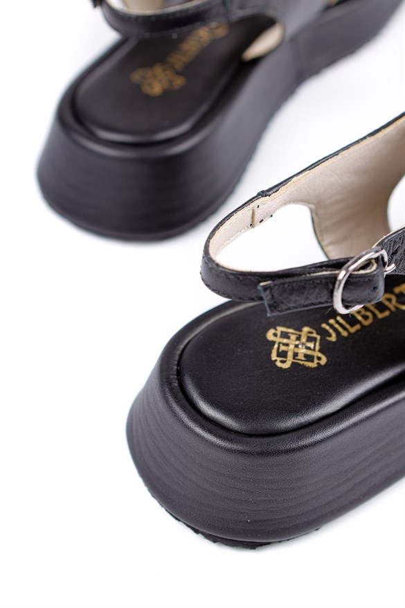 Hakiki Deri Claudia Siyah Fiyonk Detaylı Sandalet