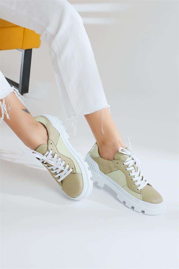 Hakiki Deri Narina Haki Yeşil Bağcıklı Spor Ayakkabı
