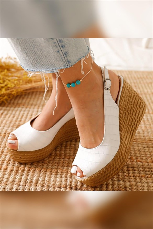 Marilyn Beyaz Krok Dolgu Topuklu Sandalet
