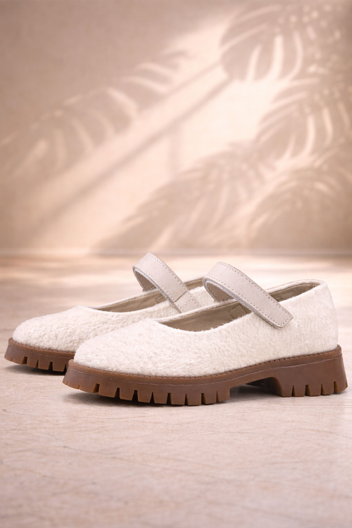 Rakerplus Krem Cırtlı Kalın Tabanlı Kız Çocuk Peluş Babet Ayakkabısı