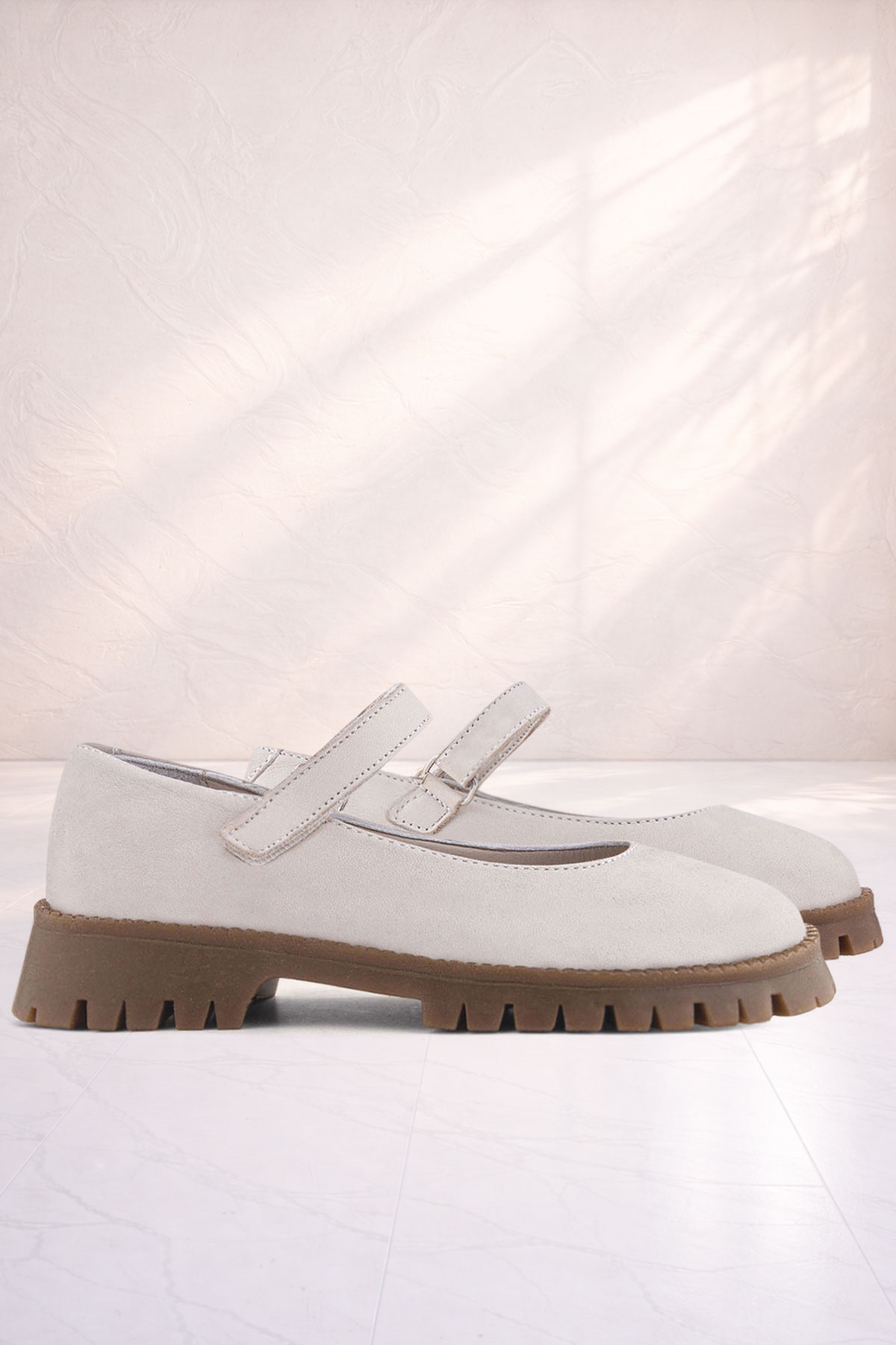 Rakerplus Hakiki Deri Krem Nubuk Cırtlı Kalın Tabanlı Kız Çocuk Okul Ayakkabısı