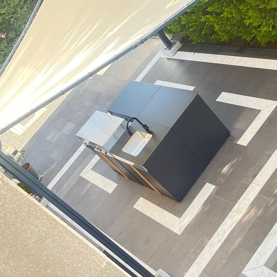 Gallery 10