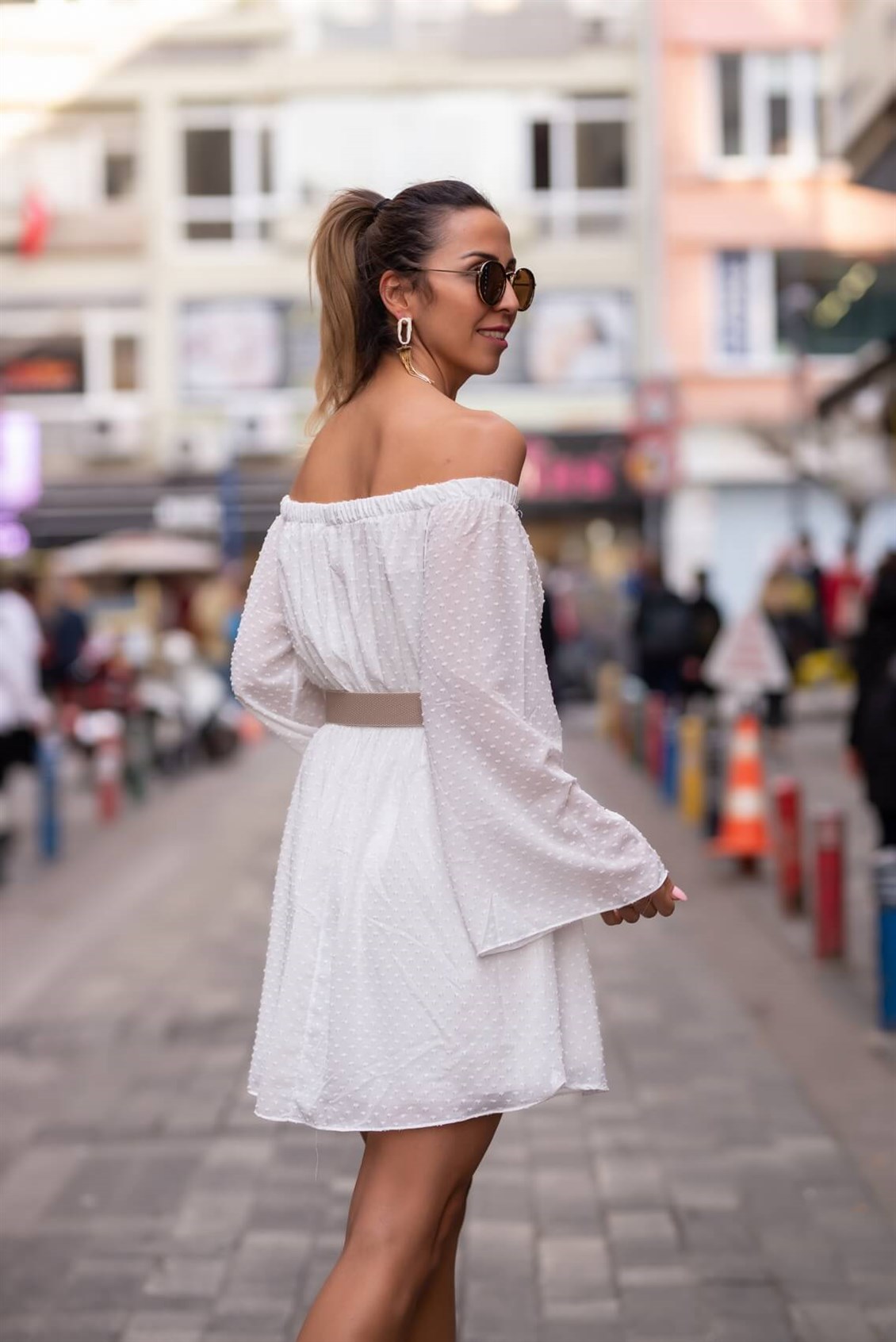 Kayık Yaka Elbise-Beyaz