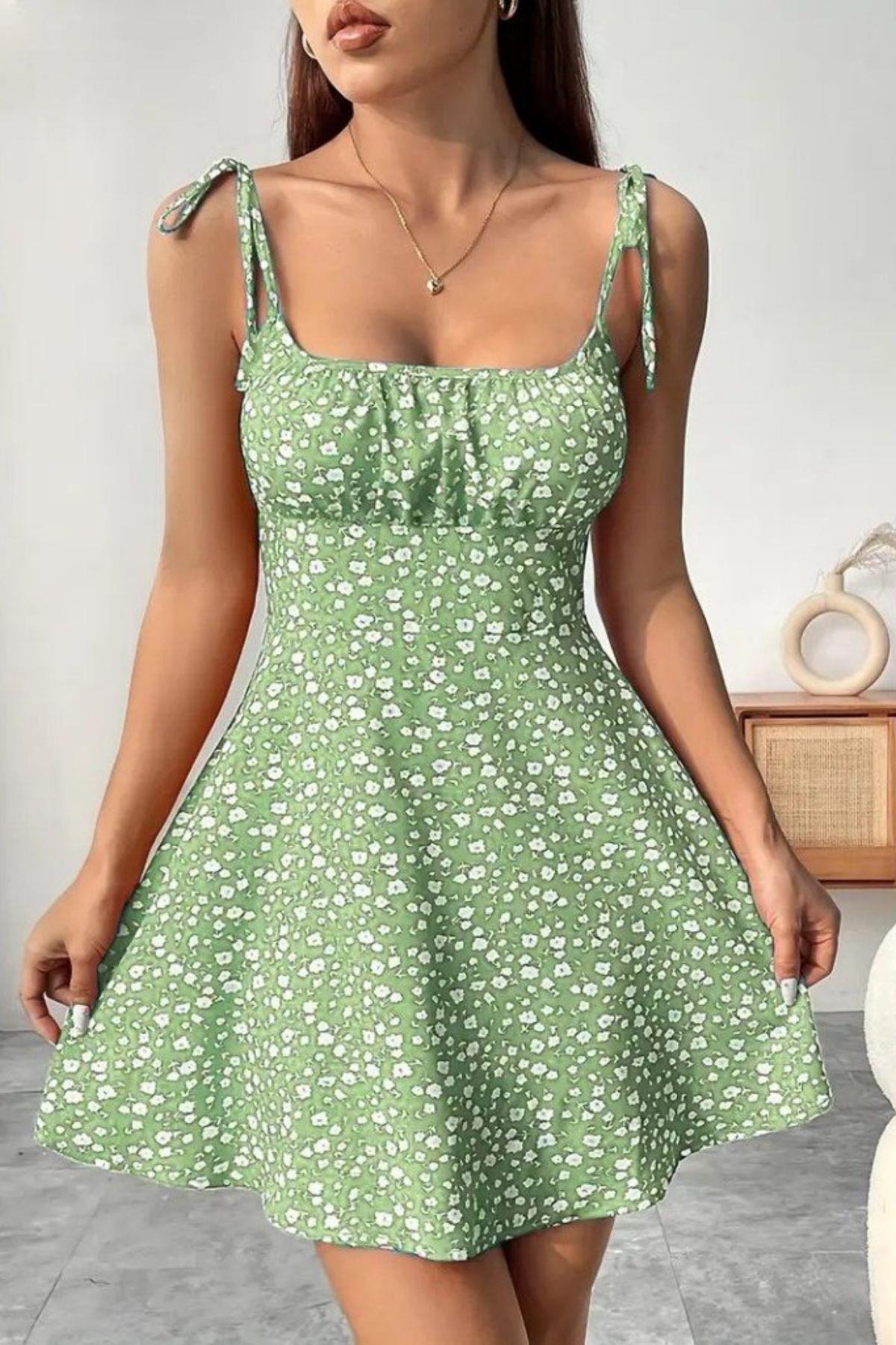 Askılı Kare Yaka Büzgü Detaylı Mini Süprem Elbise - Yeşil