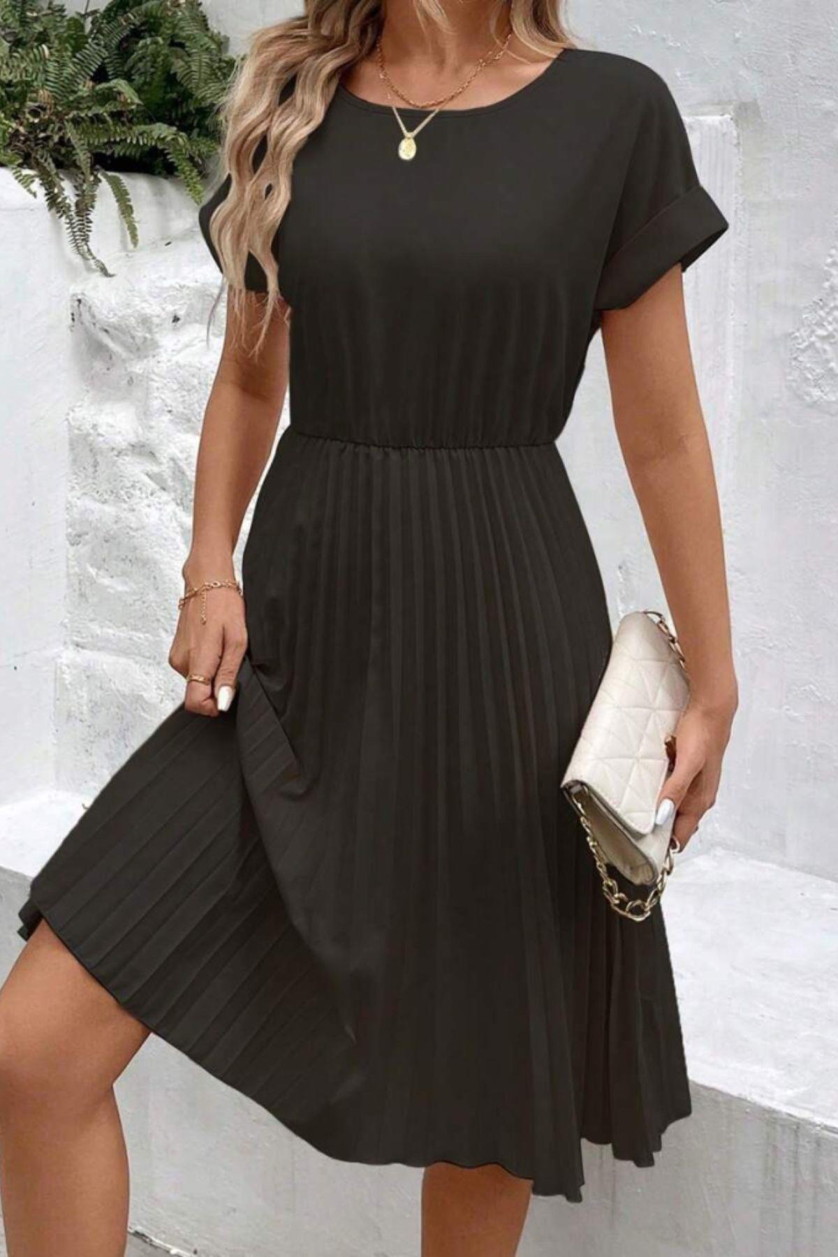 Bel Lastikli Piliseli Kısa Krep Elbise Siyah