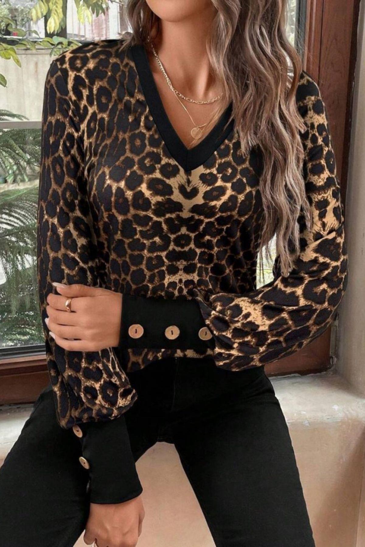 V Yaka Desenli Süprem Bluz - Leopar