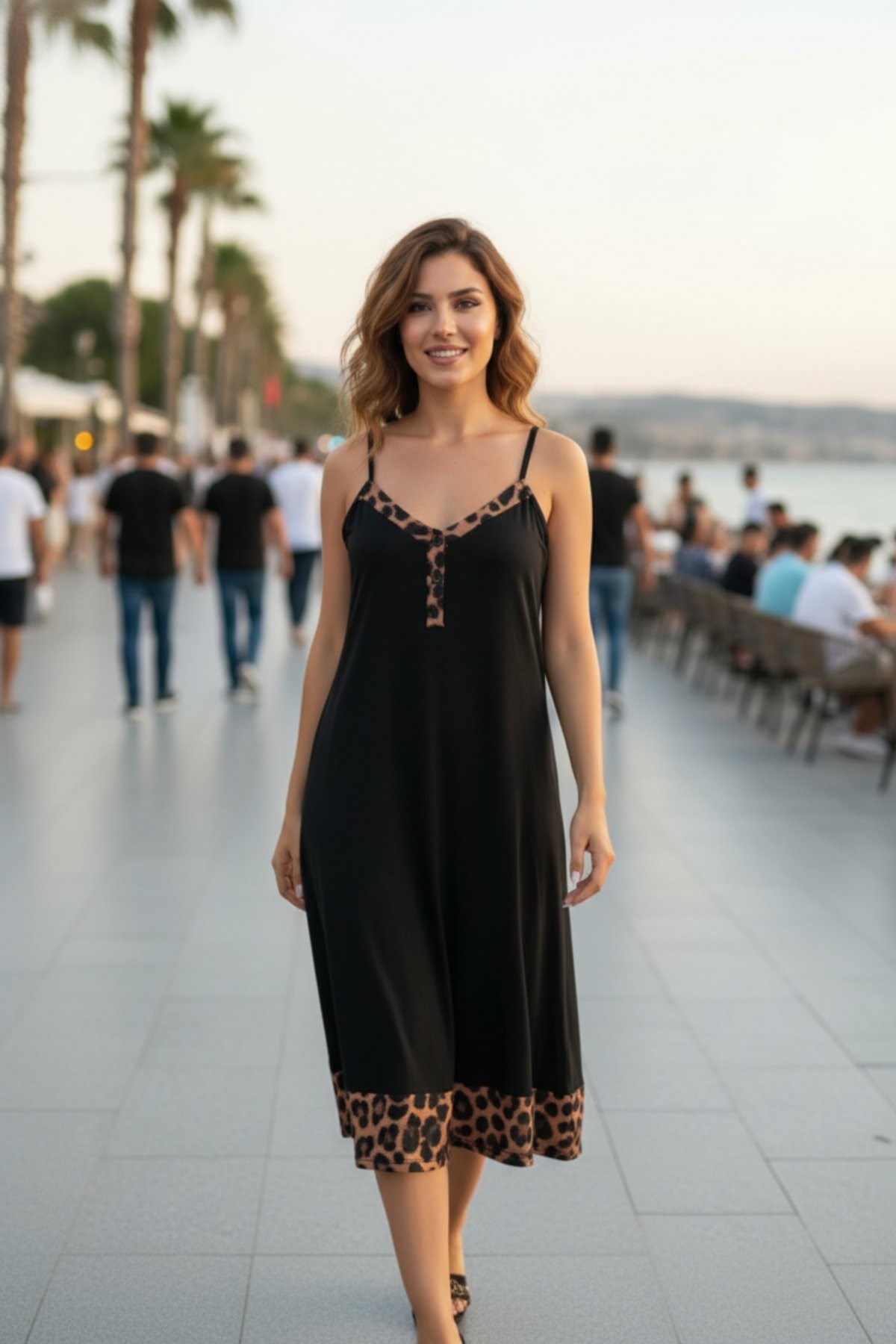 İnce Askılı Leopar Detaylı Midi Viskon Elbise - Siyah